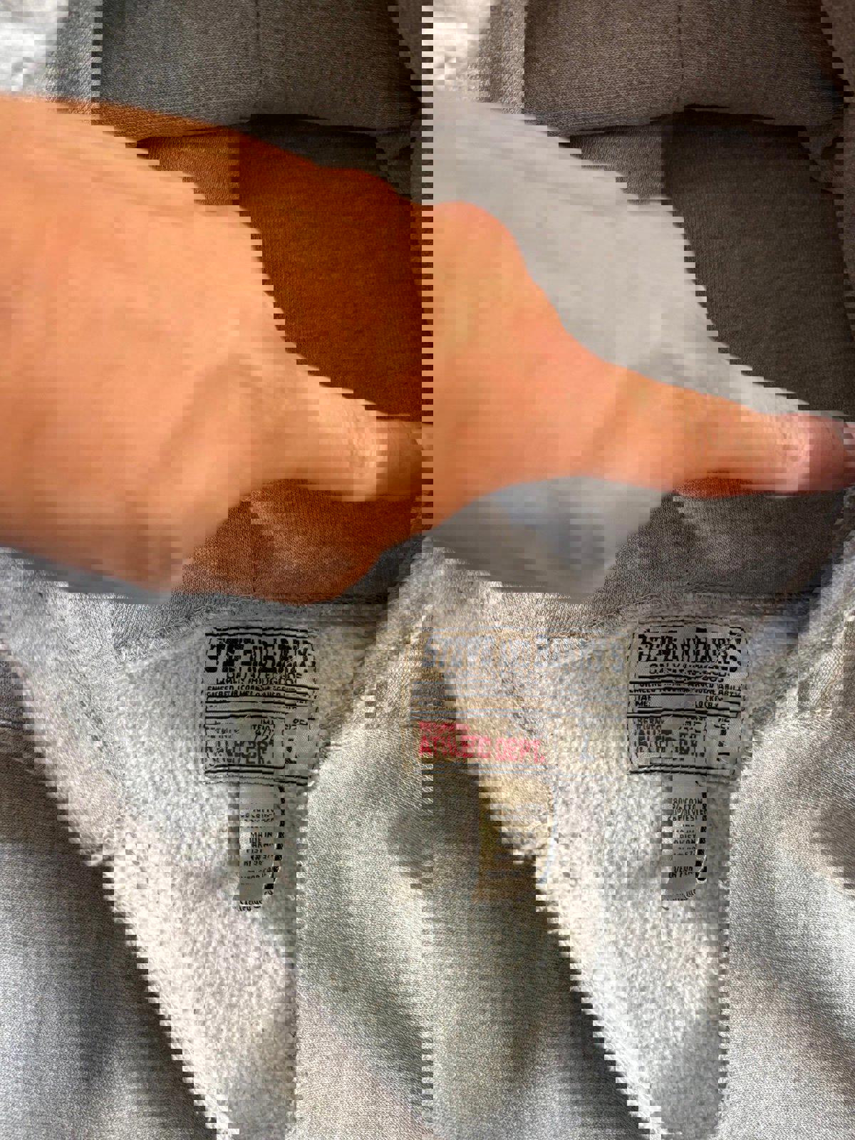 Vintage University of Wisconsin Badgers Hoodie Sweater