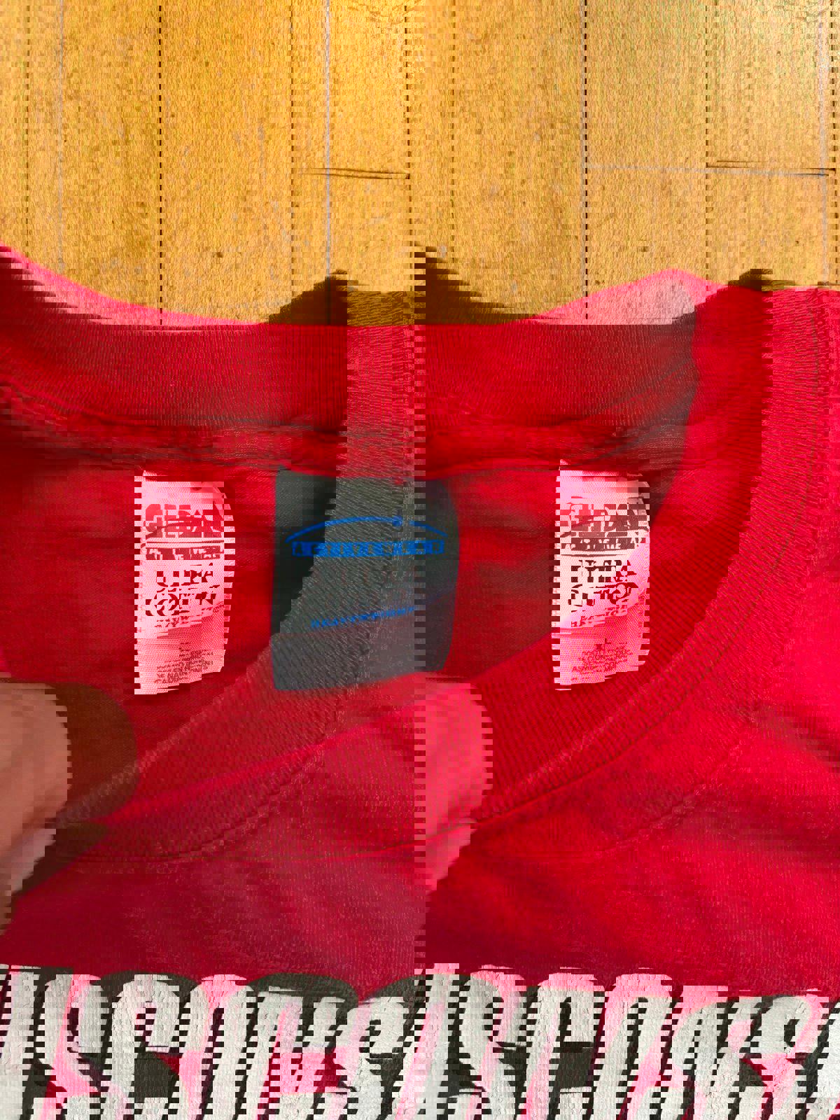 Vintage University of Wisconsin Badgers Football Rose Bowl Champions T-Shirt