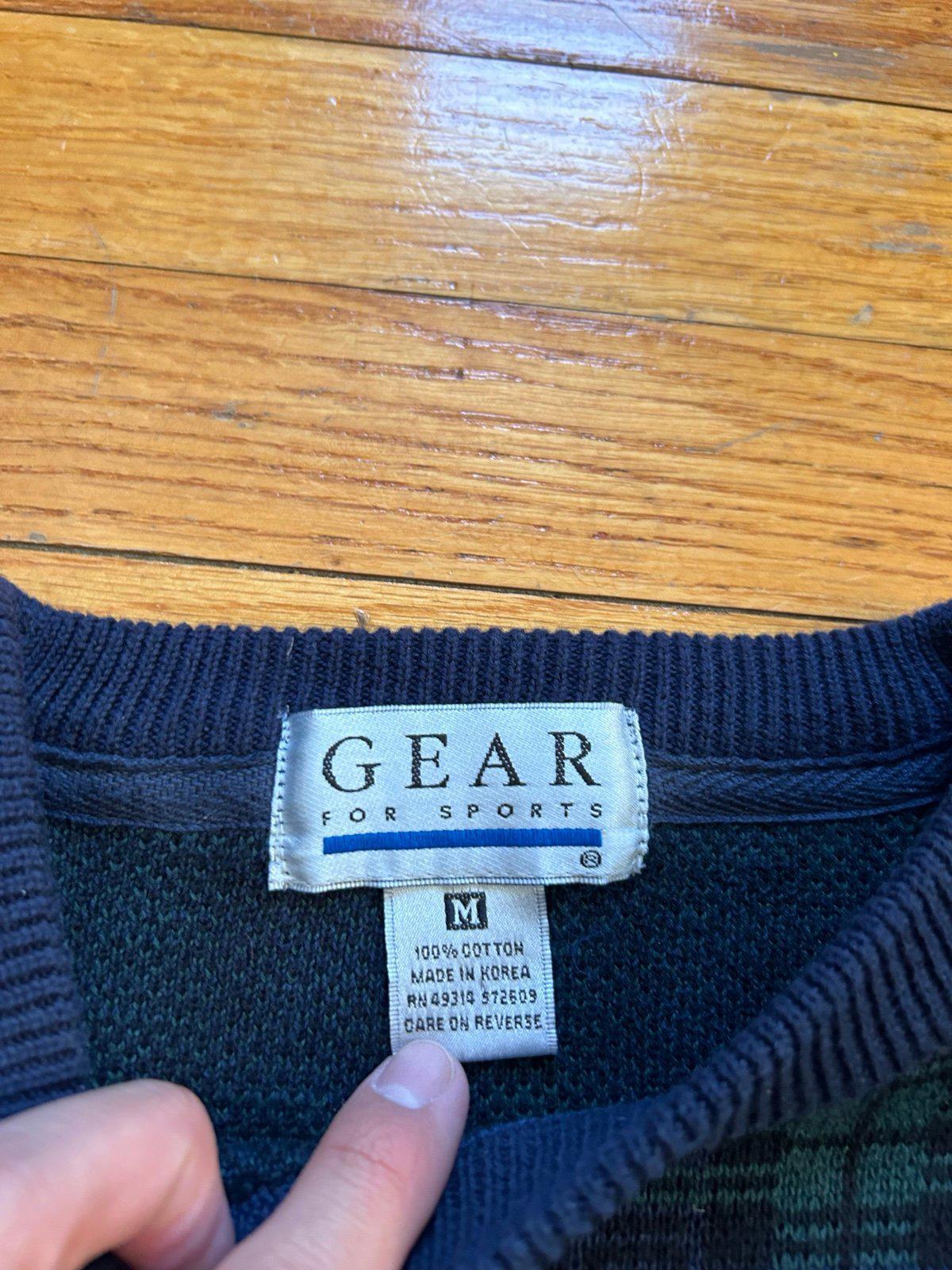 Vintage University of Milwaukee Wisconsin Marquette Eagles Knitted Crewneck Swea