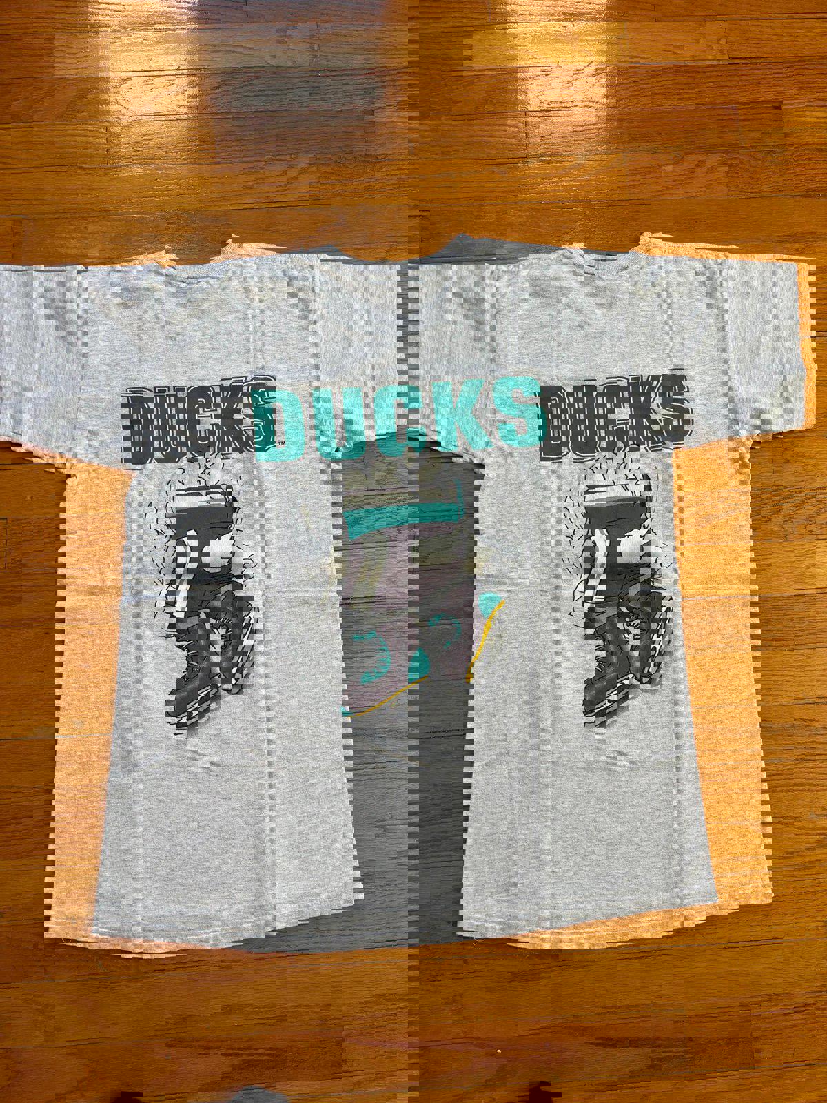 Vintage 90's Nutmeg NHL Anaheim Mighty Ducks Disney T-Shirt