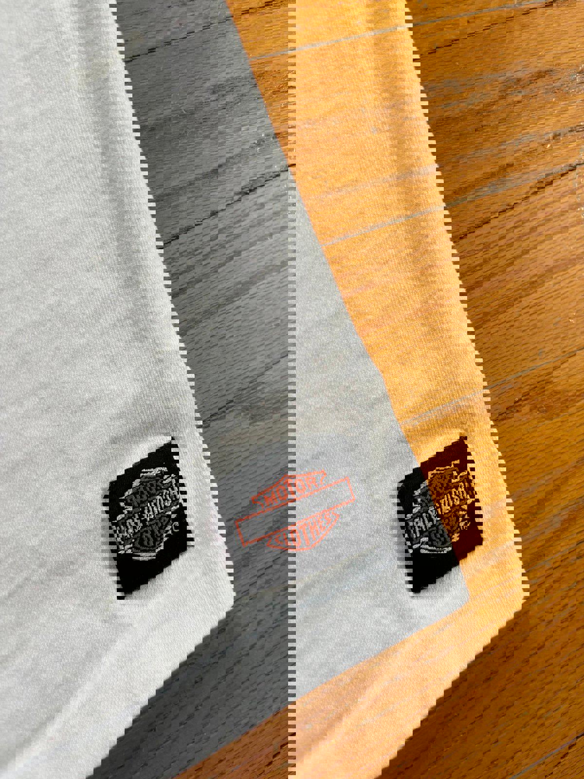 Vintage 90s Harley Davidson Motorcycle Free To Roam Wolf Nature T-Shirt