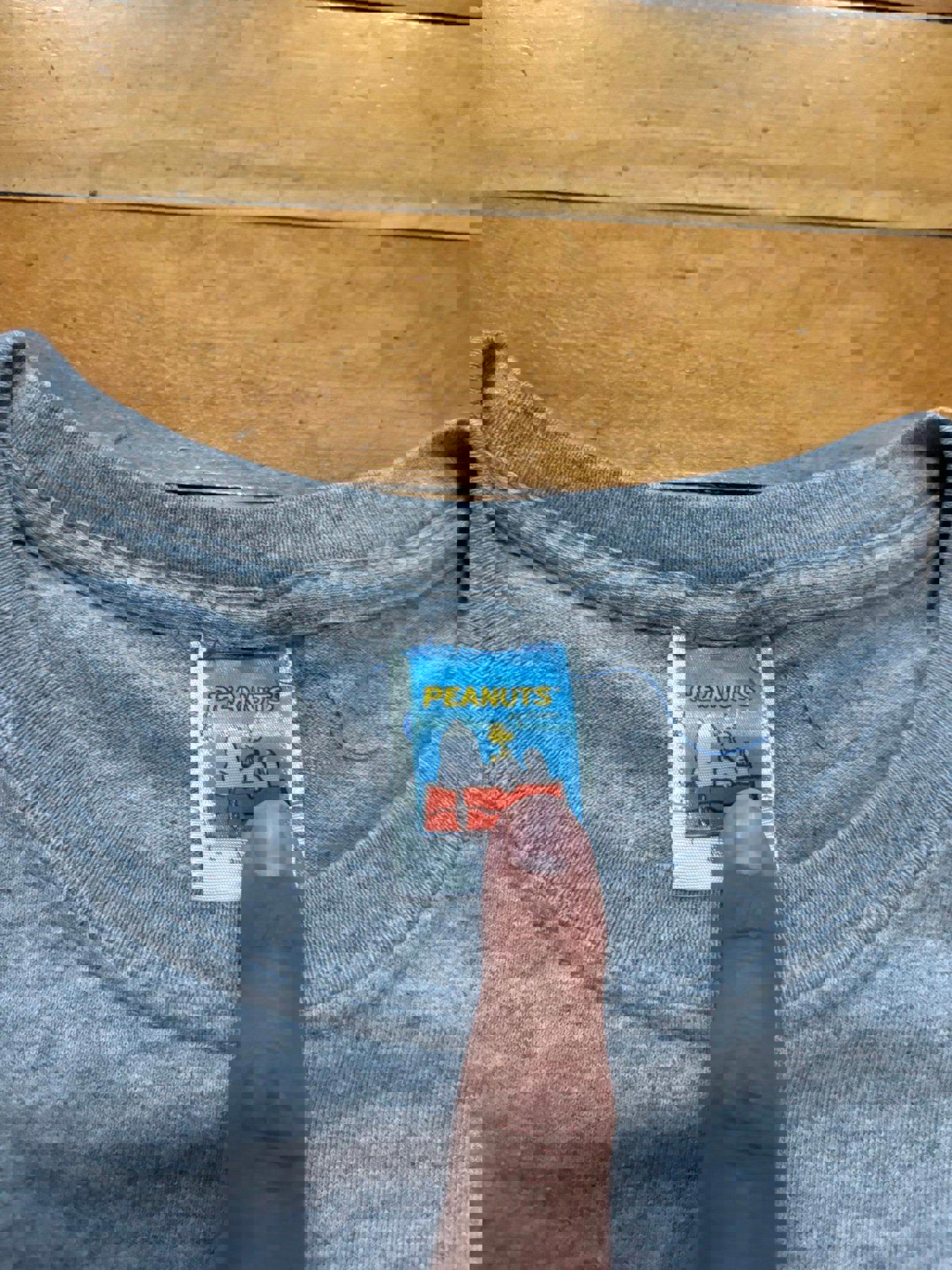 Vintage Peanuts Snoopy Christmas T-Shirt