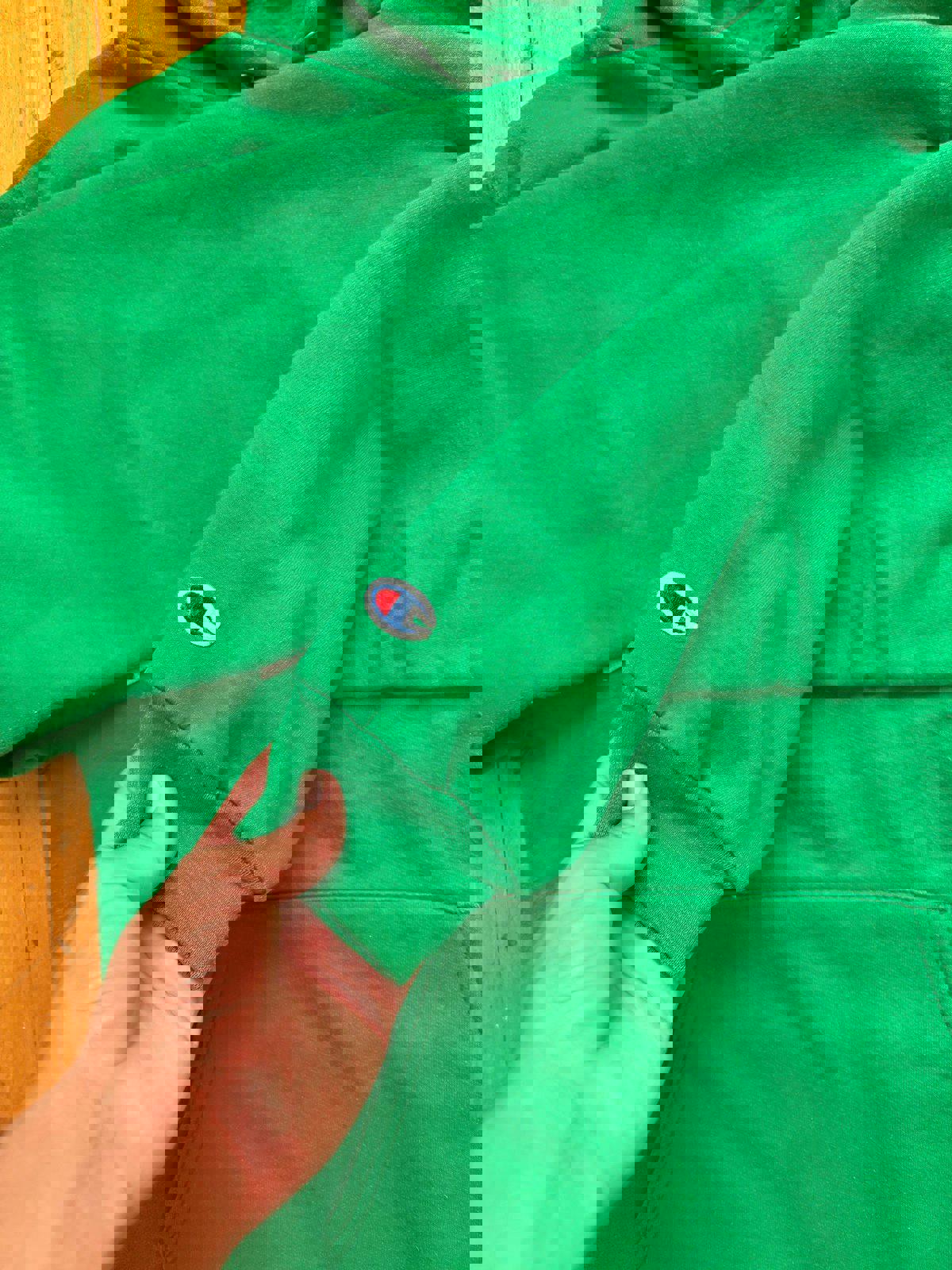 Champion University of Milwaukee Wisconsin Marquette Eagles Hoodie Sweater