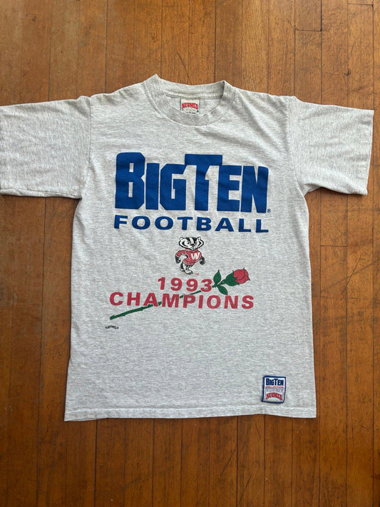 Vintage 90s Wisconsin Badgers Football BigTen Rose Bowl Champions T-Shirt