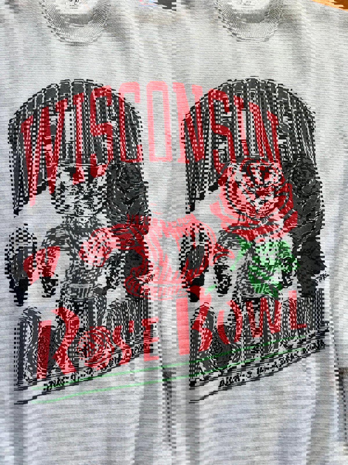 Vintage 90s University of Wisconsin Badgers Rose Bowl Crewneck Sweater