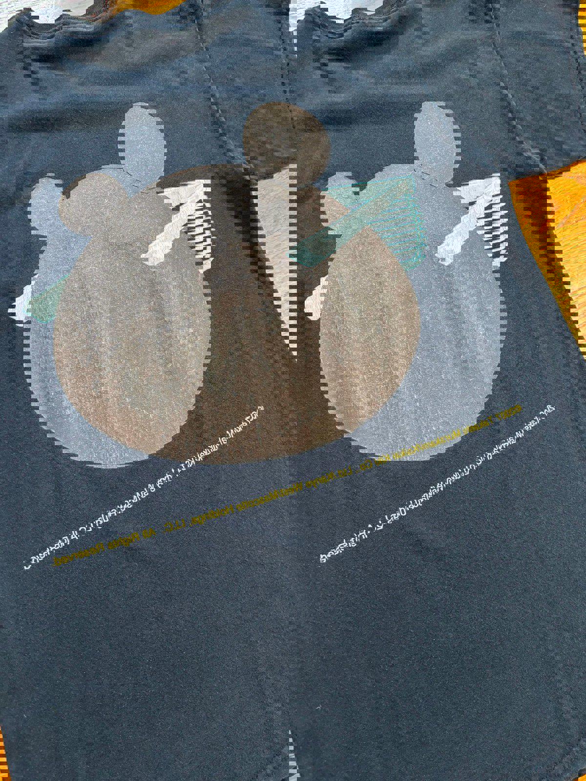 Vintage 2007 KanYe West Graduation Glow in the Dark Tour
Merch T-Shirt