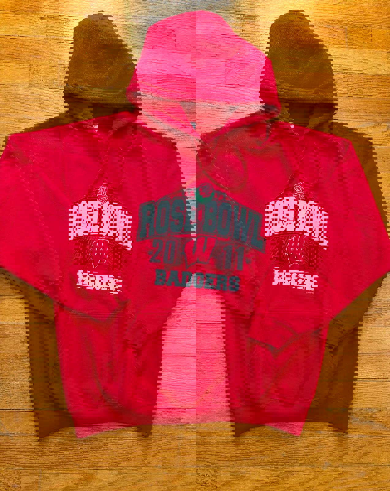 University of Wisconsin Badgers Rose Bowl Hoodie Sweater
