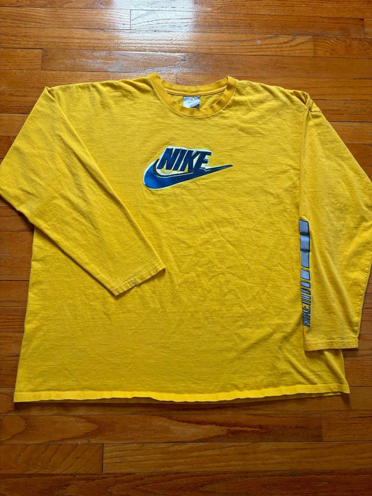 Vintage Y2K Nike Long Sleeve T-Shirt