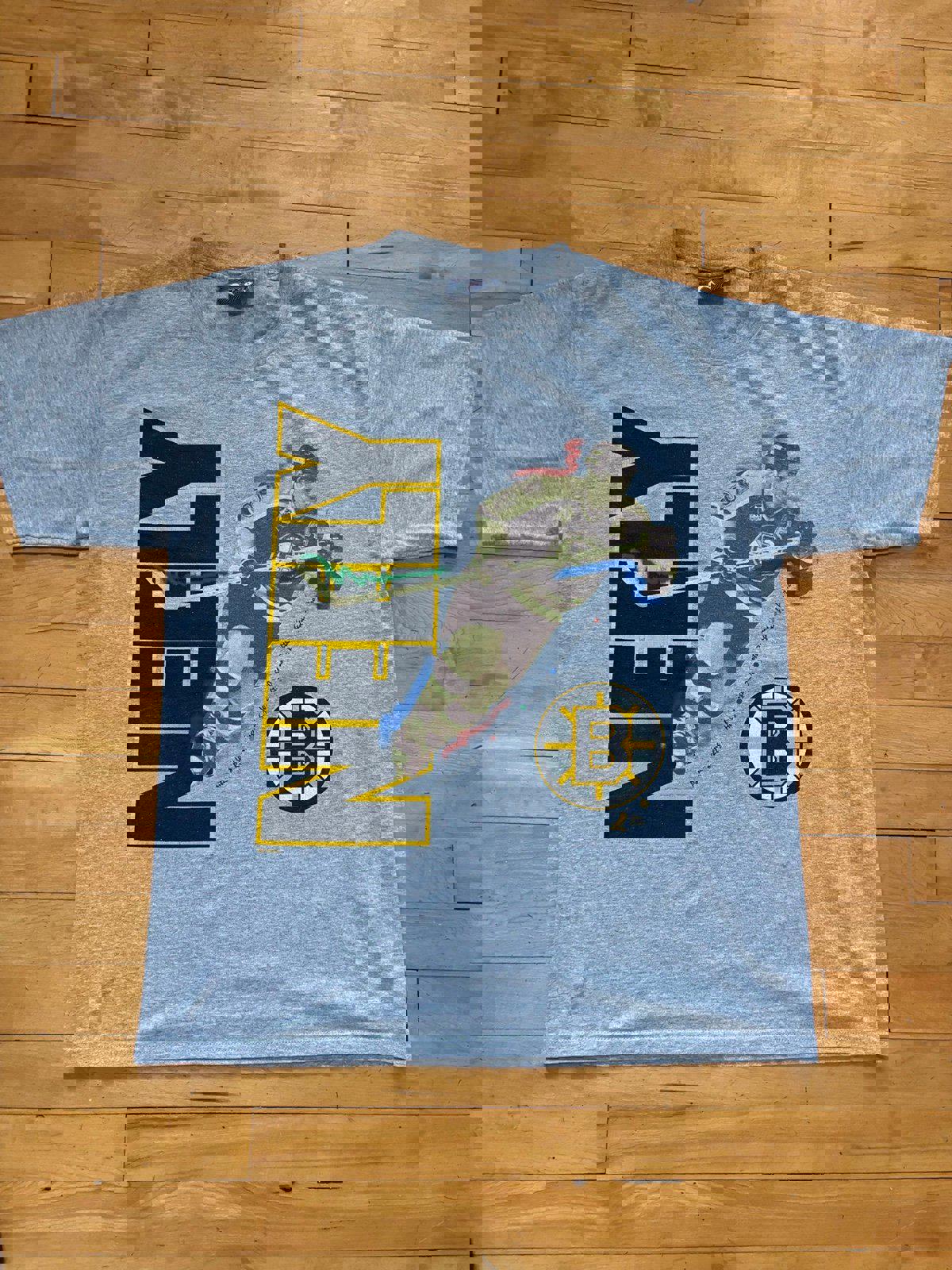 Vintage NHL Boston Bruins Cam Neely Hockey T-Shirt