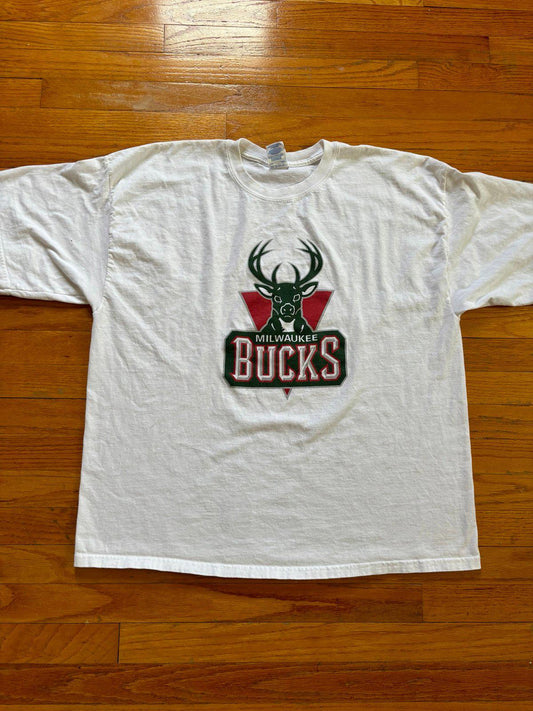 Vintage Milwaukee Bucks T-Shirt