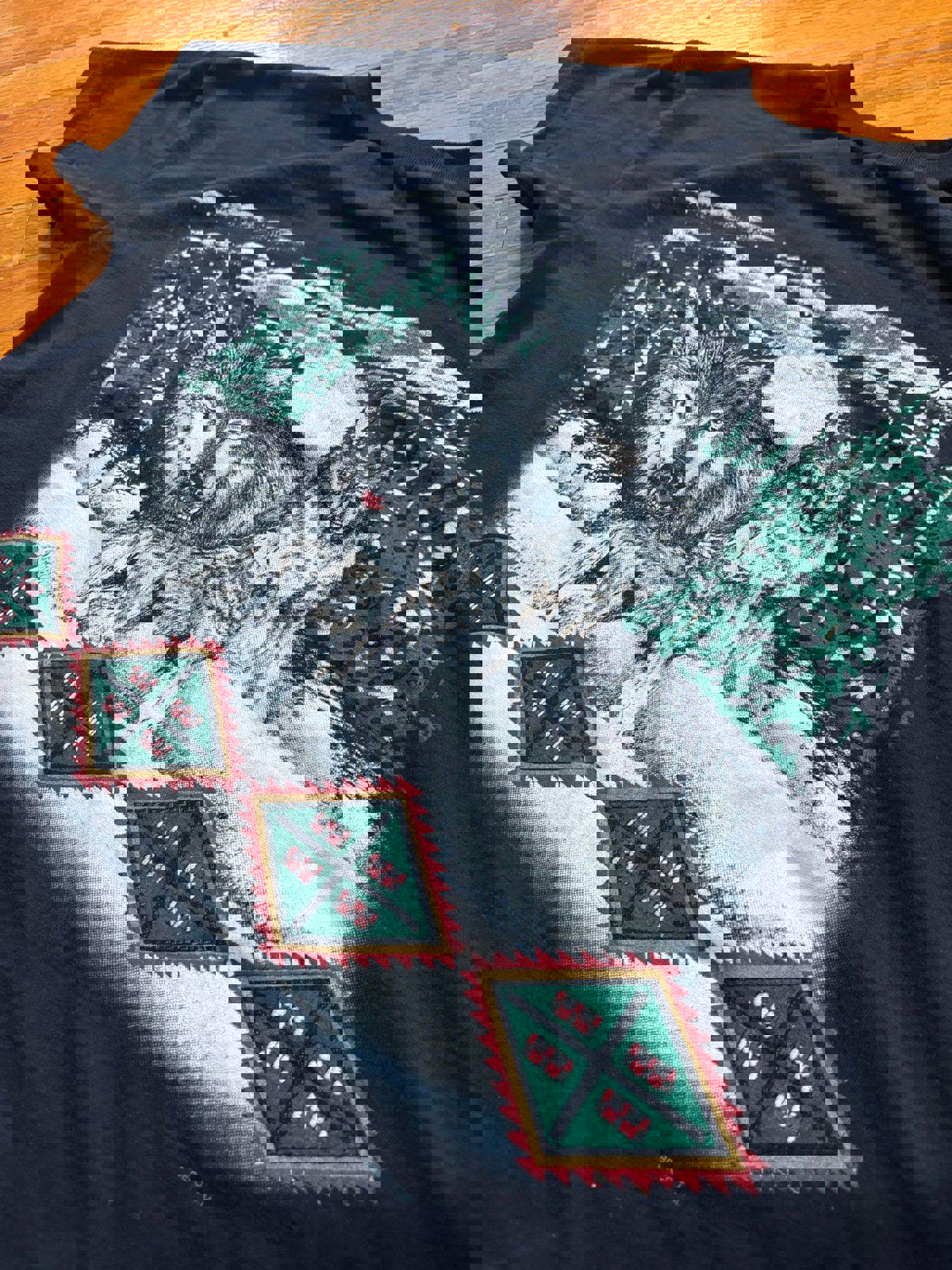 Vintage 90s Nature Wolf T-Shirt