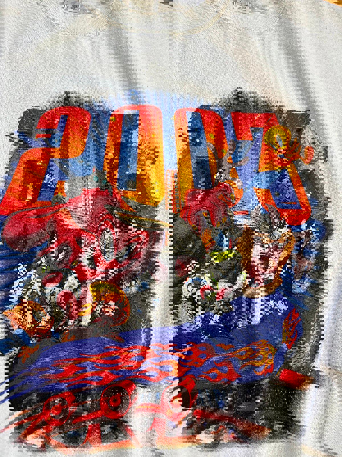 Vintage 2003 Six Flags Great America Looney Tunes Crewneck