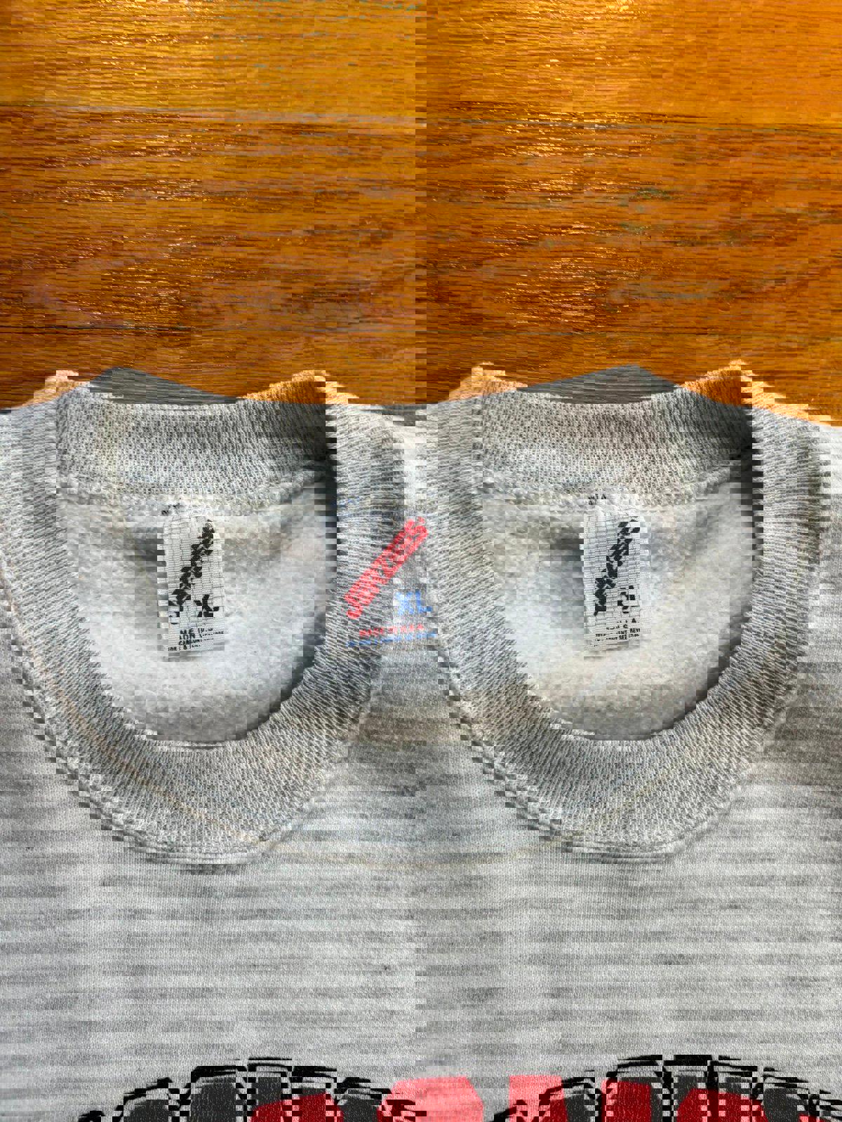 Vintage 90s University of Wisconsin Badgers Rose Bowl Crewneck Sweater