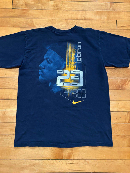 Vintage Y2K Nike LeBron James T-Shirt