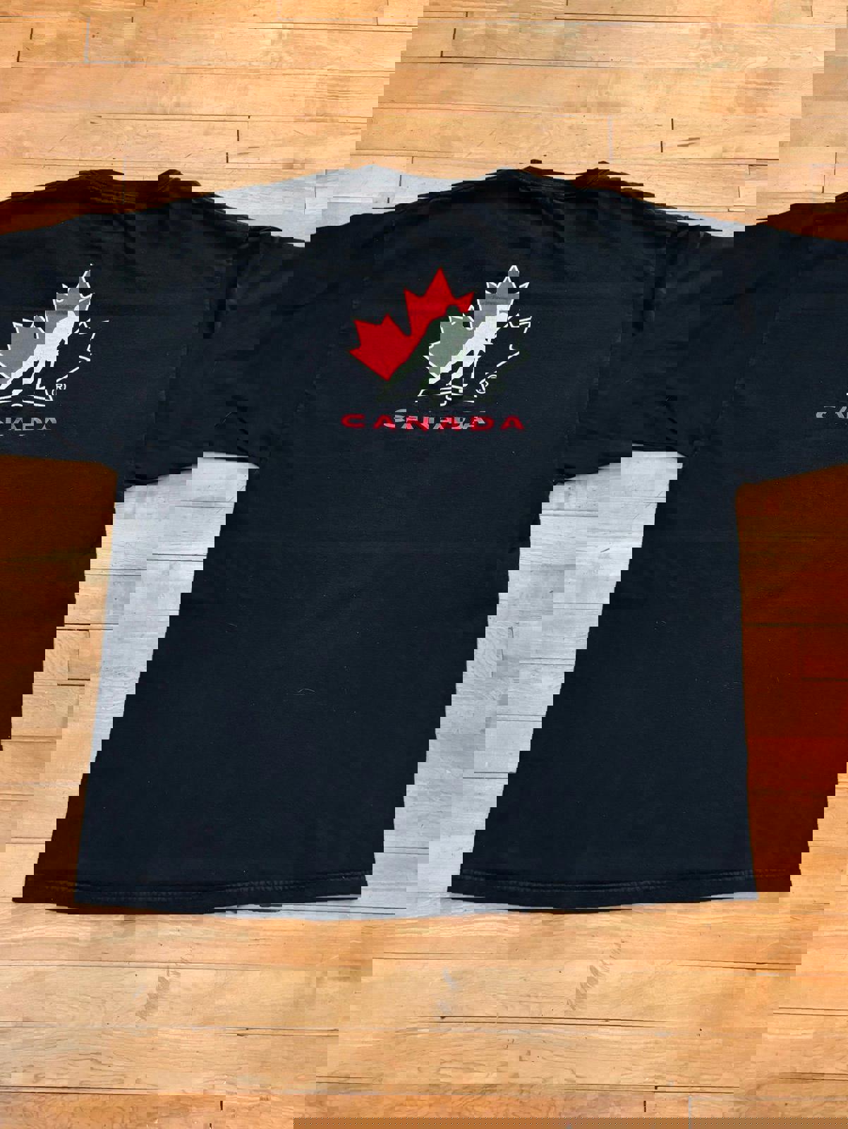 Vintage Nike Team Canada Hockey Center Swoosh T-Shirt