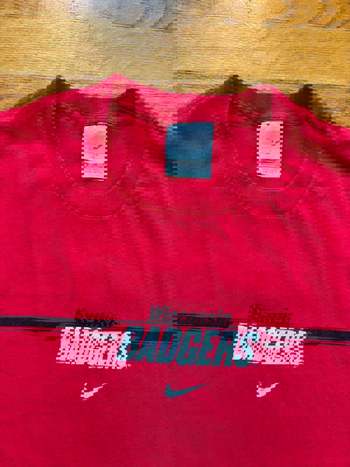 Vintage Nike University of Wisconsin Badgers T-Shirt