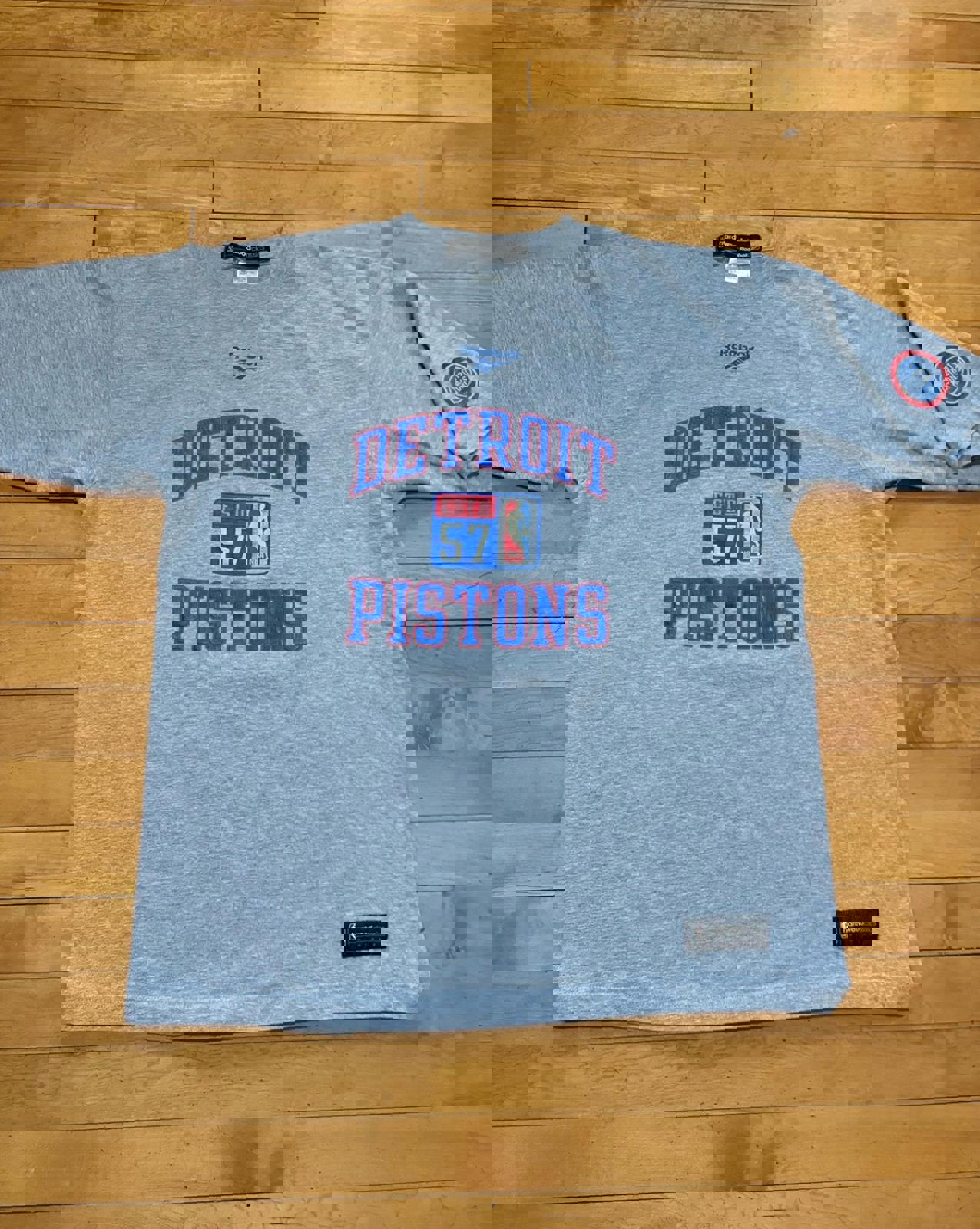 Vintage NBA Detroit Pistons Reebok T-Shirt