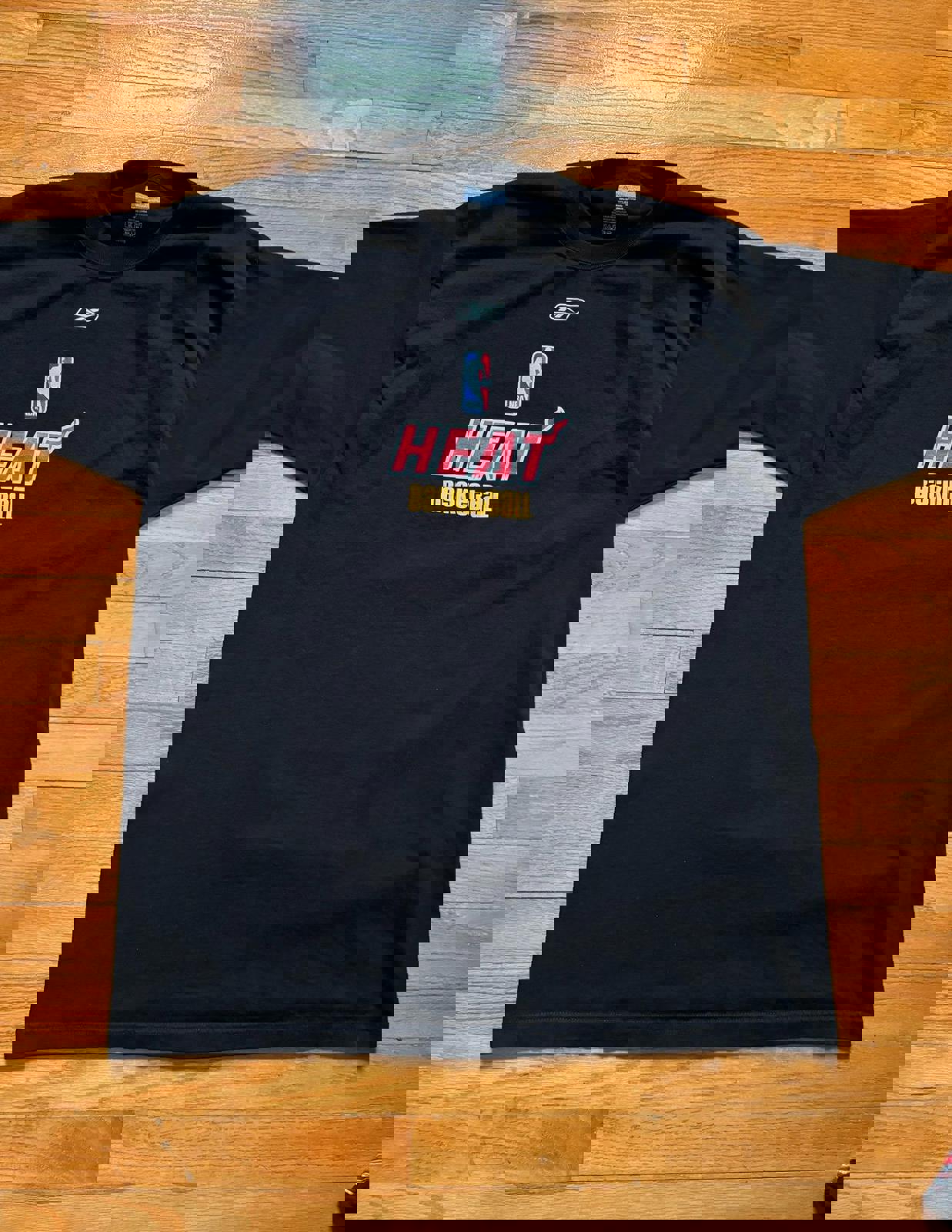 Vintage Y2K Reebok NBA Miami Heat Basketball T-Shirt