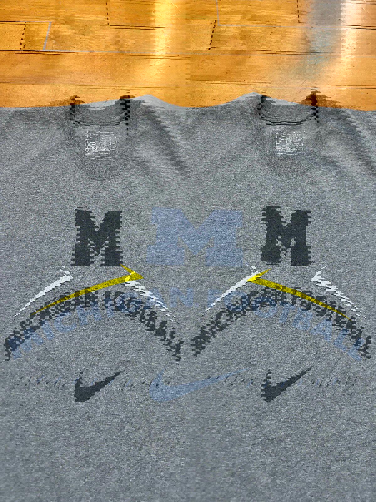 Vintage Nike Michigan Wolverines Football T-Shirt