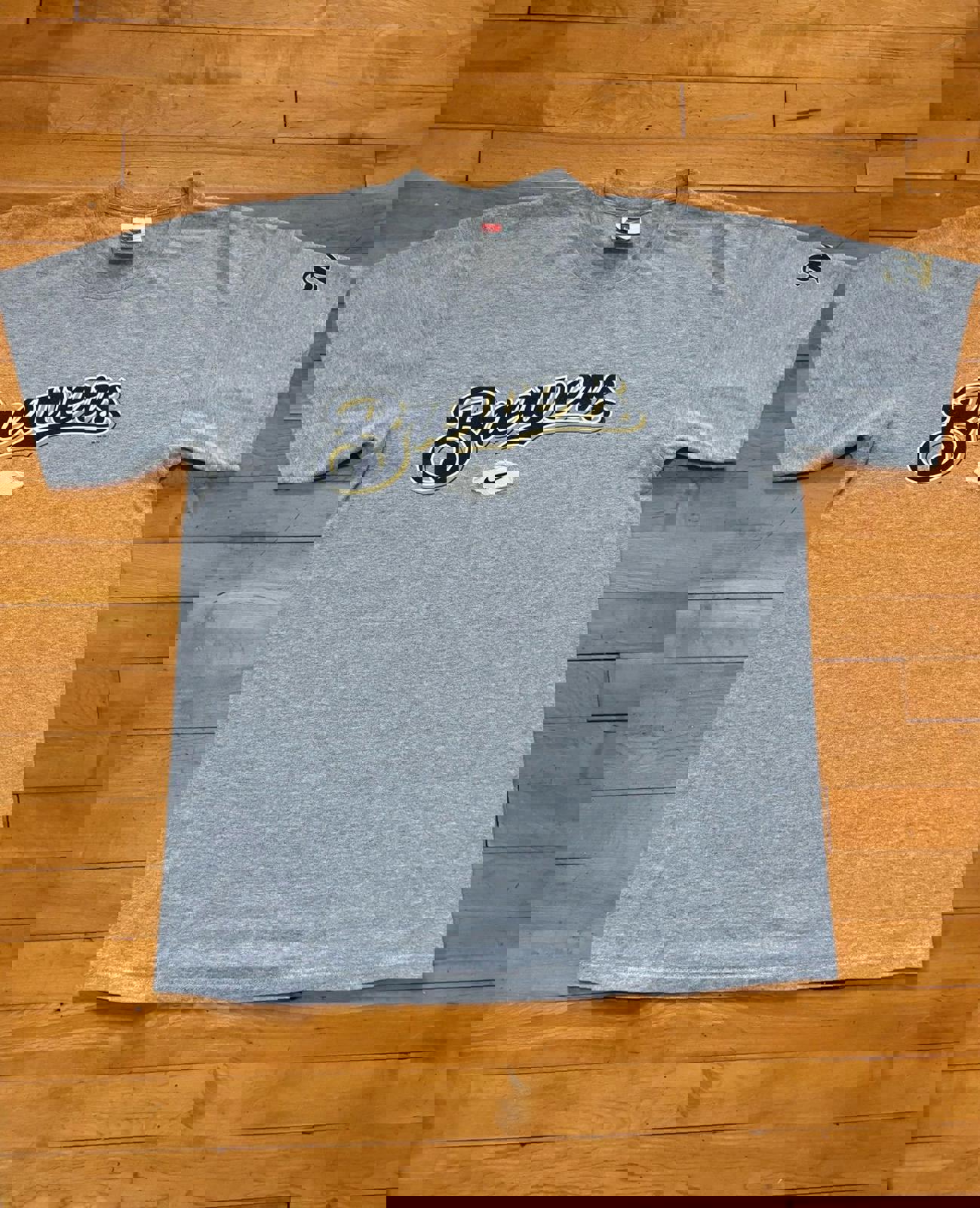 Vintage Nike MLB Milwaukee Brewers Center Swoosh T-Shirt