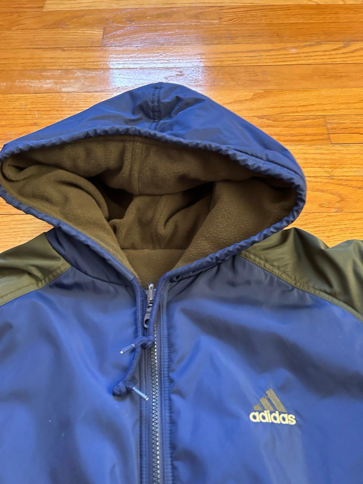 Vintage Adidas Winter Puffer Zip-up Jacket