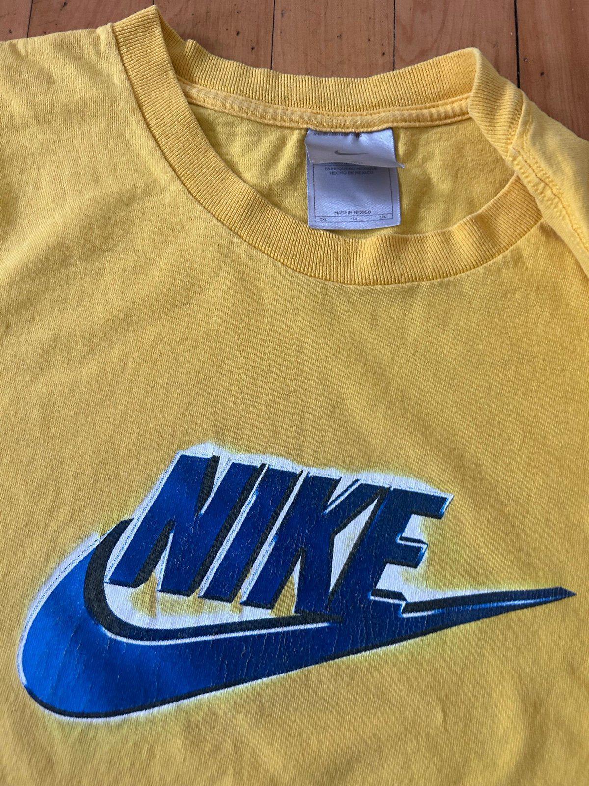 Vintage Y2K Nike Long Sleeve T-Shirt