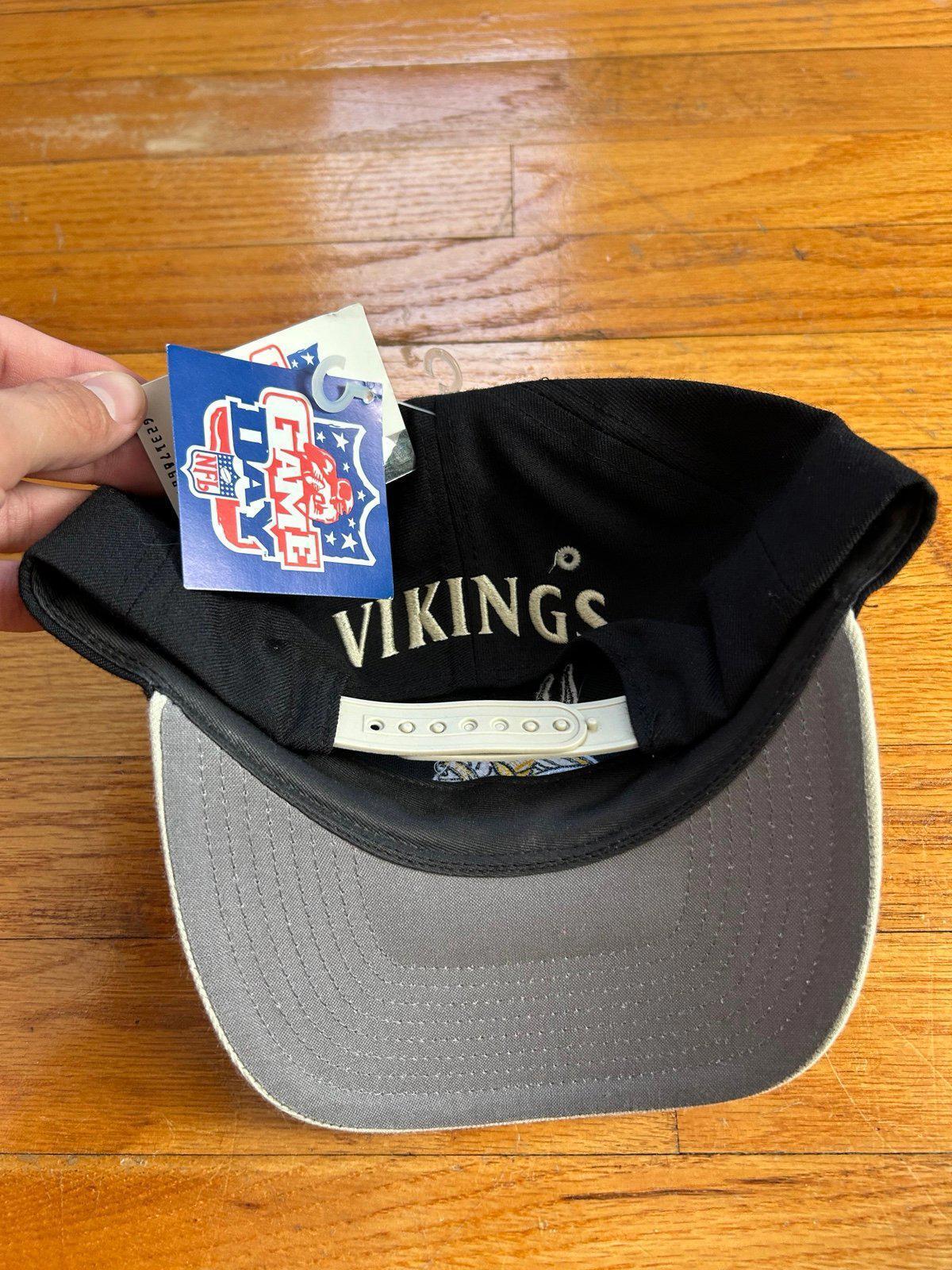 Vintage NWT 90s NFL Minnesota Vikings Hat