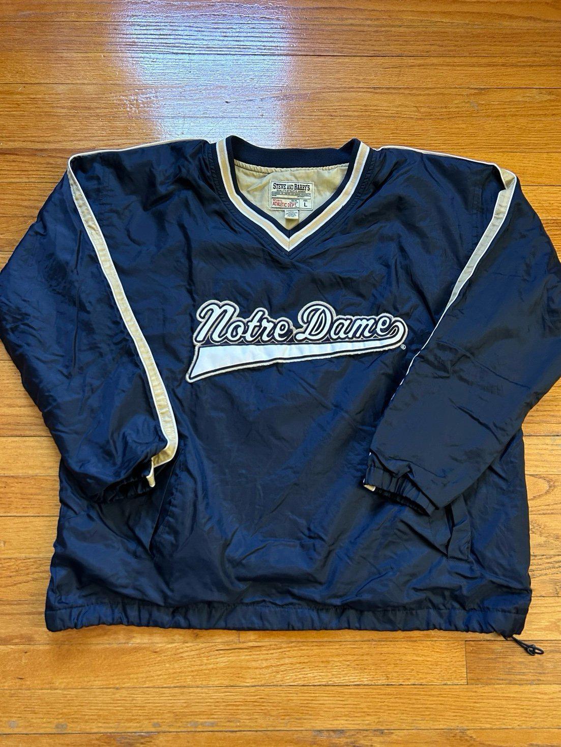 Vintage University of Notre Dame Fighting Irish Windbreaker Jacket