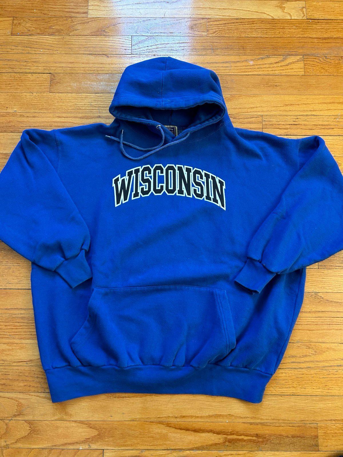 Vintage University of Wisconsin Badgers College NCAA Hoodie Sweater