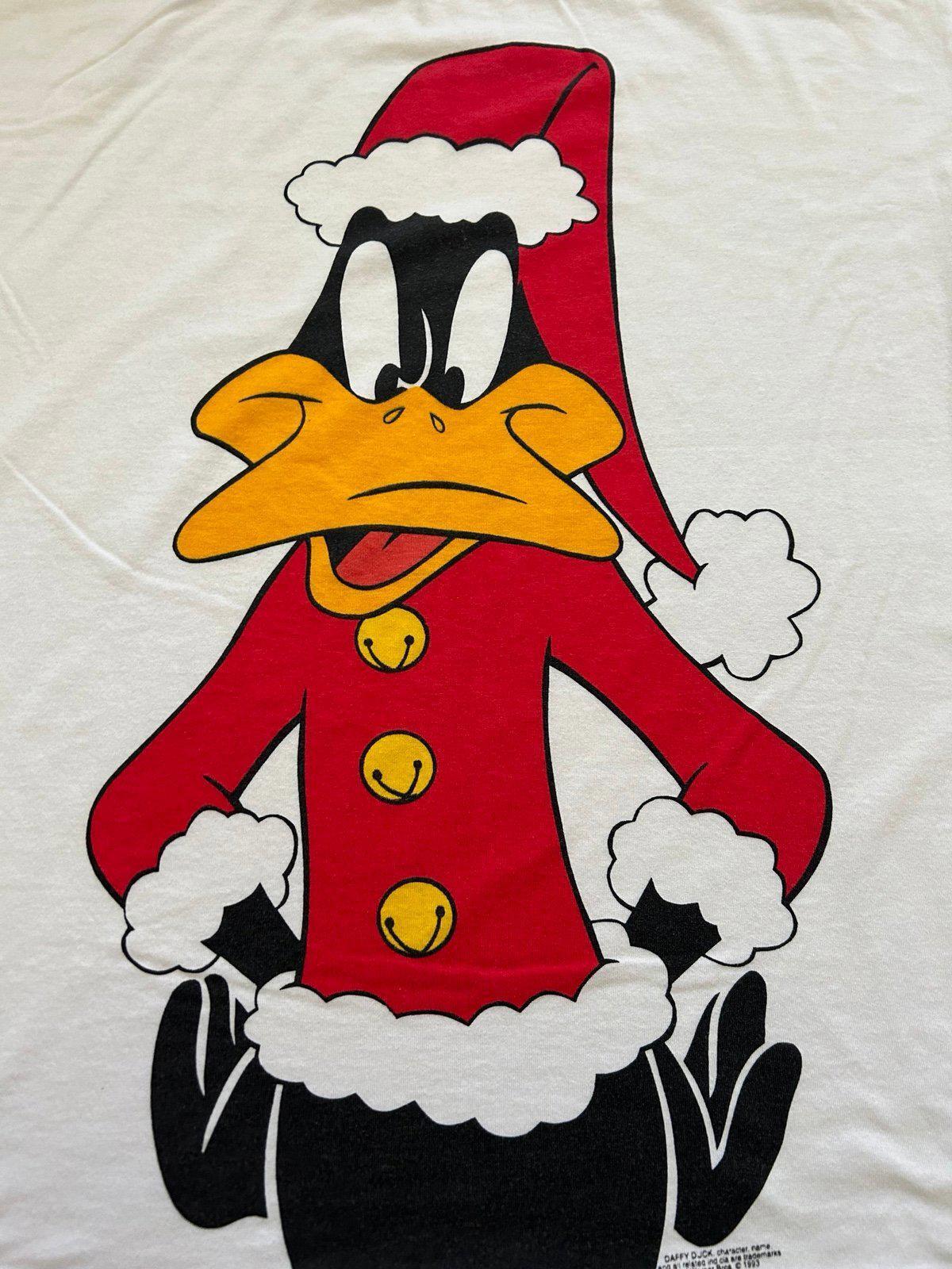 Vintage Looney Tunes Daffy Duck Christmas Santa Sleep Shirt T-Shirt