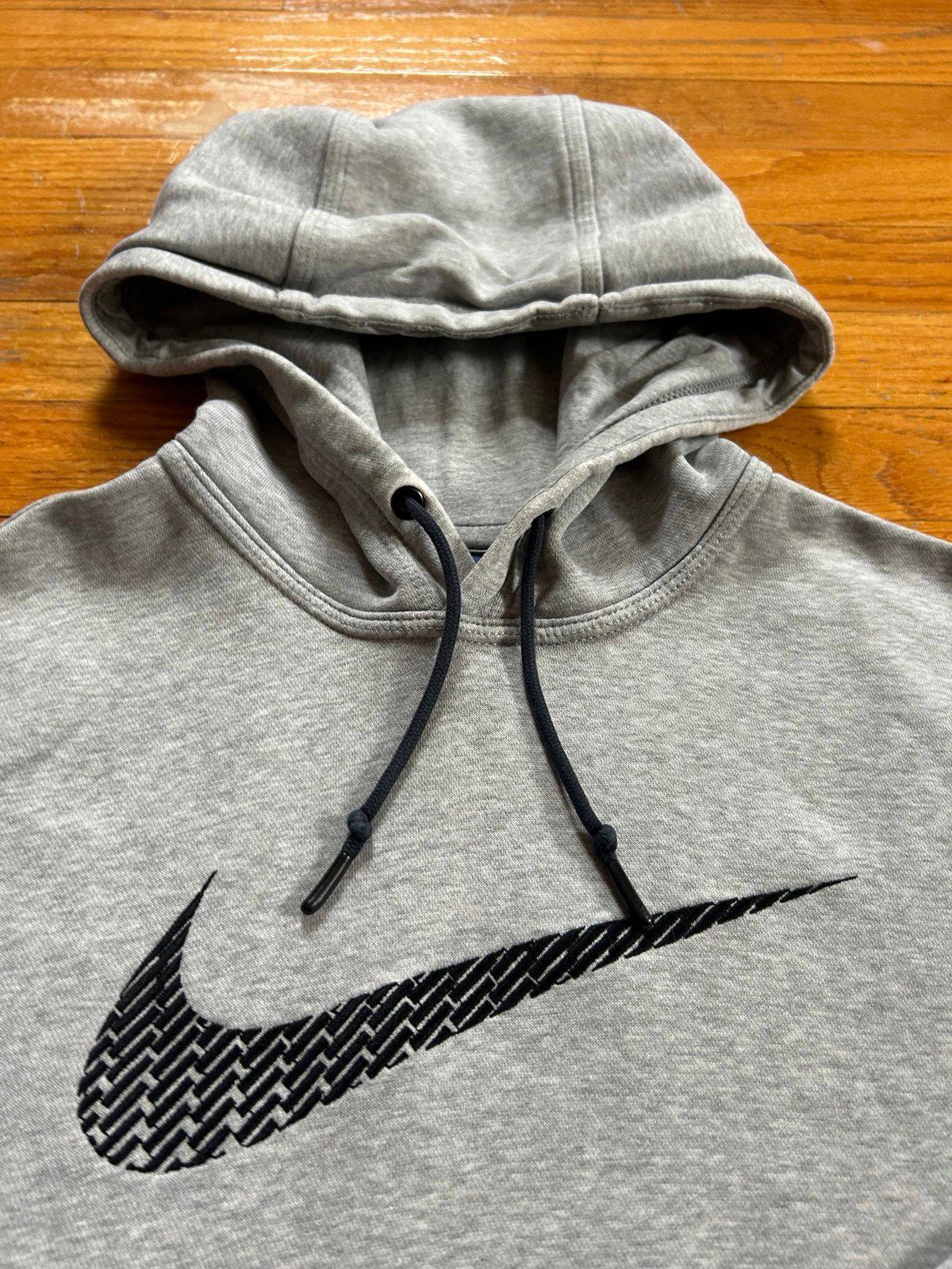 Vintage Nike Center Swoosh Hoodie