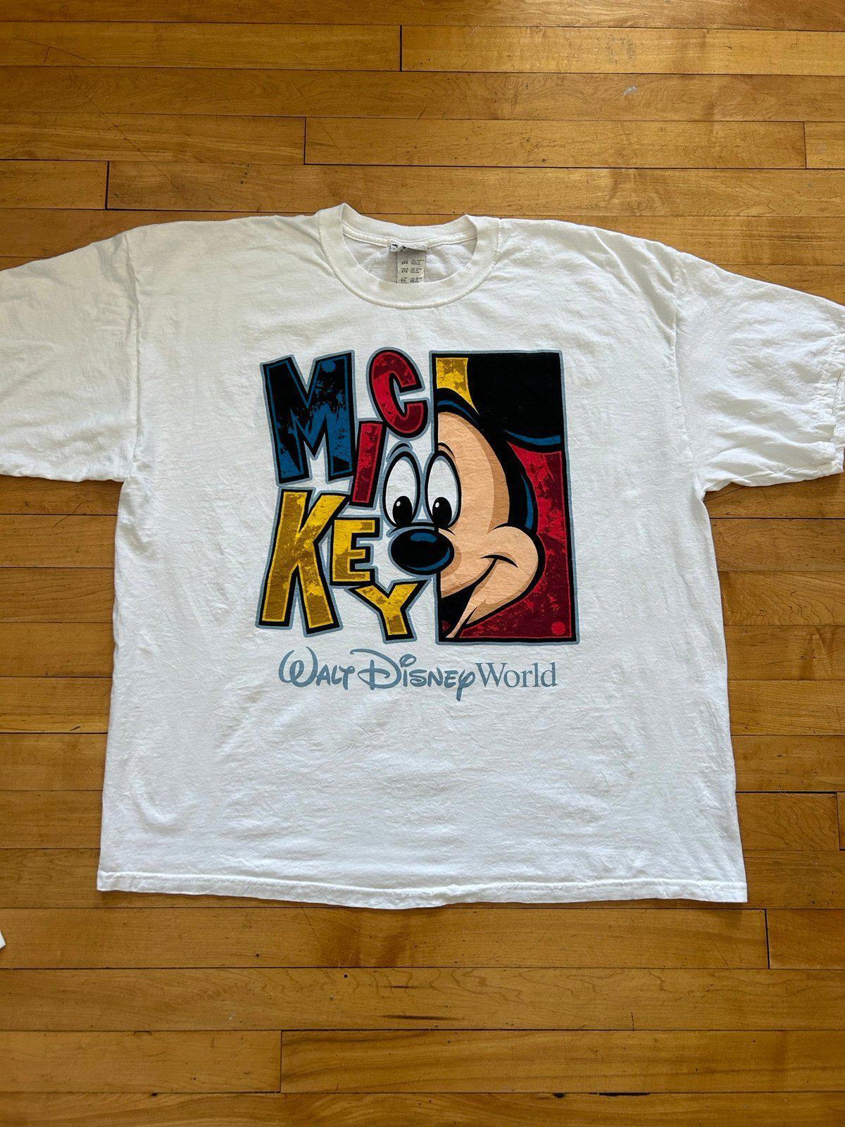 Vintage 90s Walt Disney World Mickey Mouse T-Shirt