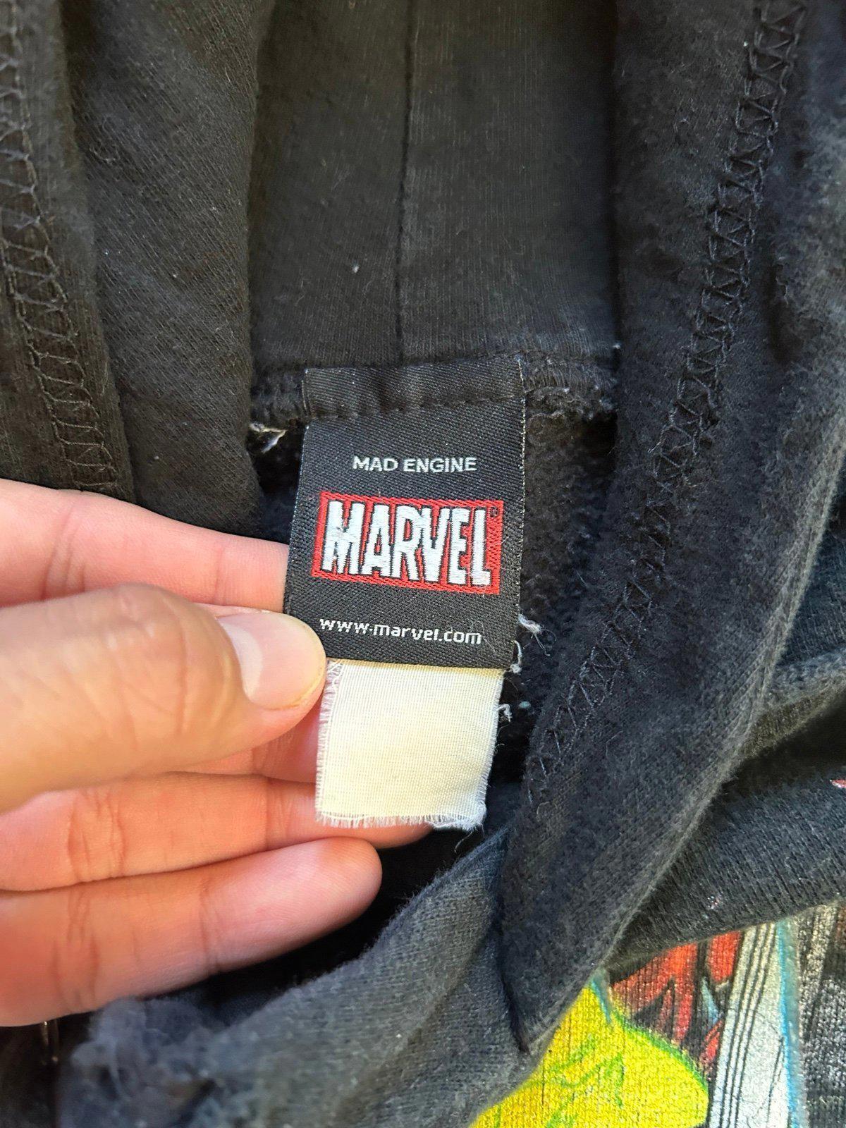 Vintage Marvel Avengers Civil War Mad Engine Hoodie Sweater