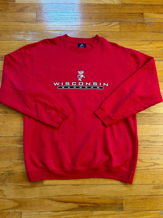 Vintage University of Wisconsin Badgers College NCAA Crewneck Sweater