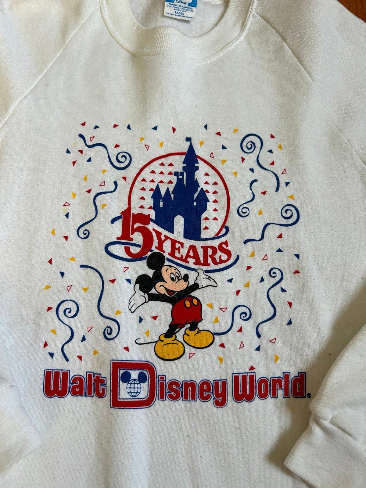 Vintage 80s Mickey Mouse Walt Disney World 15 Years Crewneck Sweater