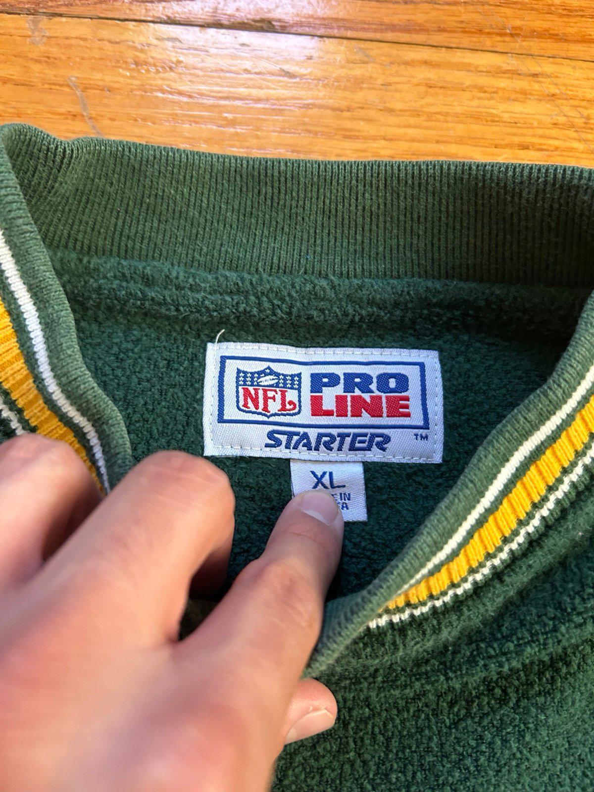 Vintage 90s NFL Green Bay Packer Crewneck Sweater