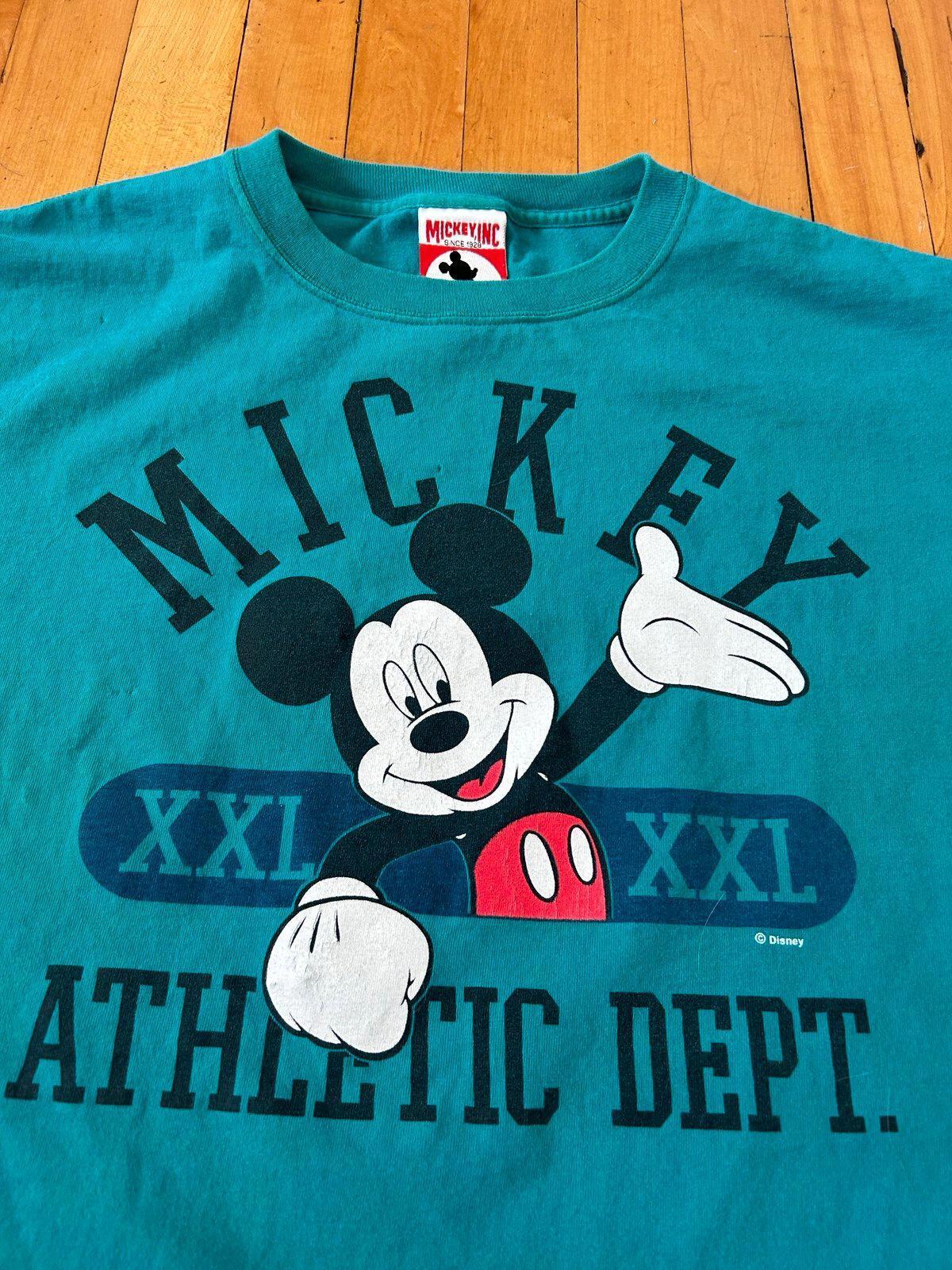 Vintage 90s Disney World Mickey Mouse T-Shirt