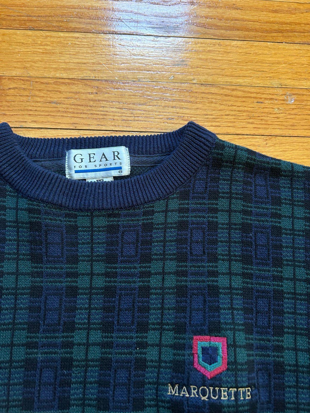 Vintage University of Milwaukee Wisconsin Marquette Eagles Knitted Crewneck Swea