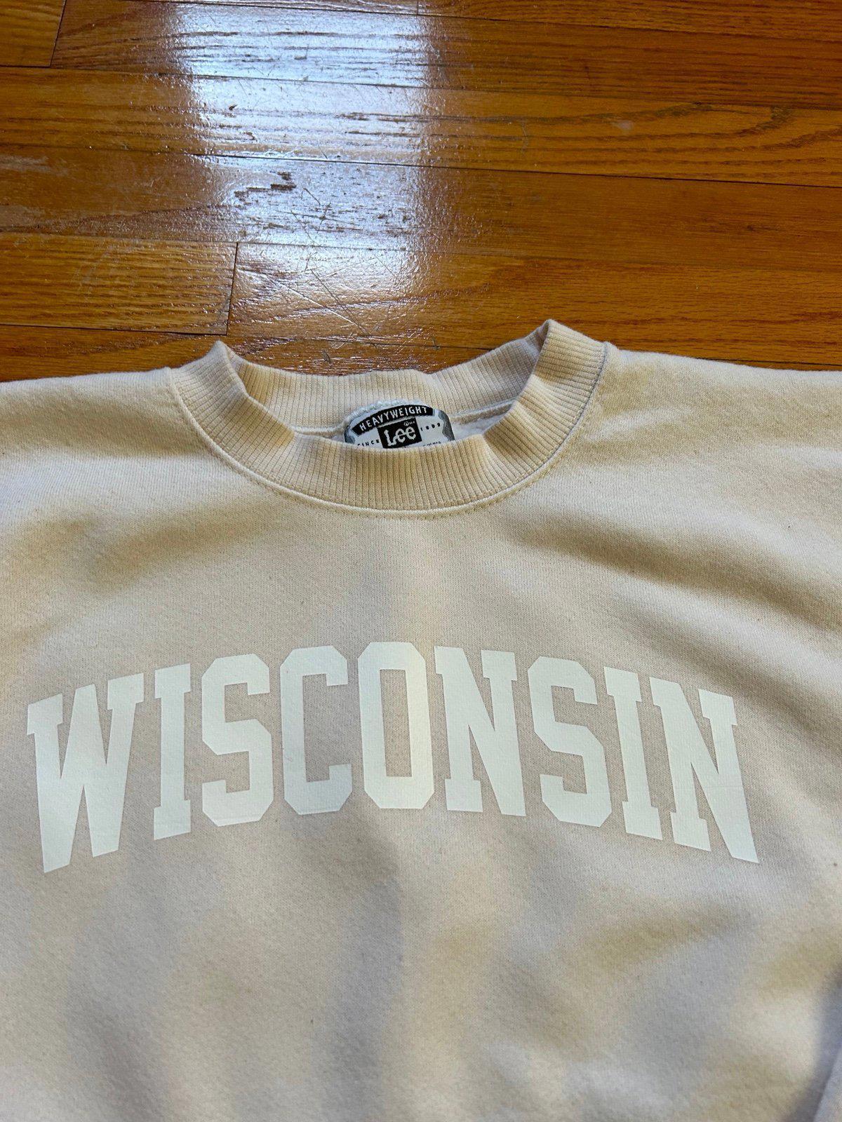 Vintage University of Wisconsin Badgers College NCAA Crewneck Sweater