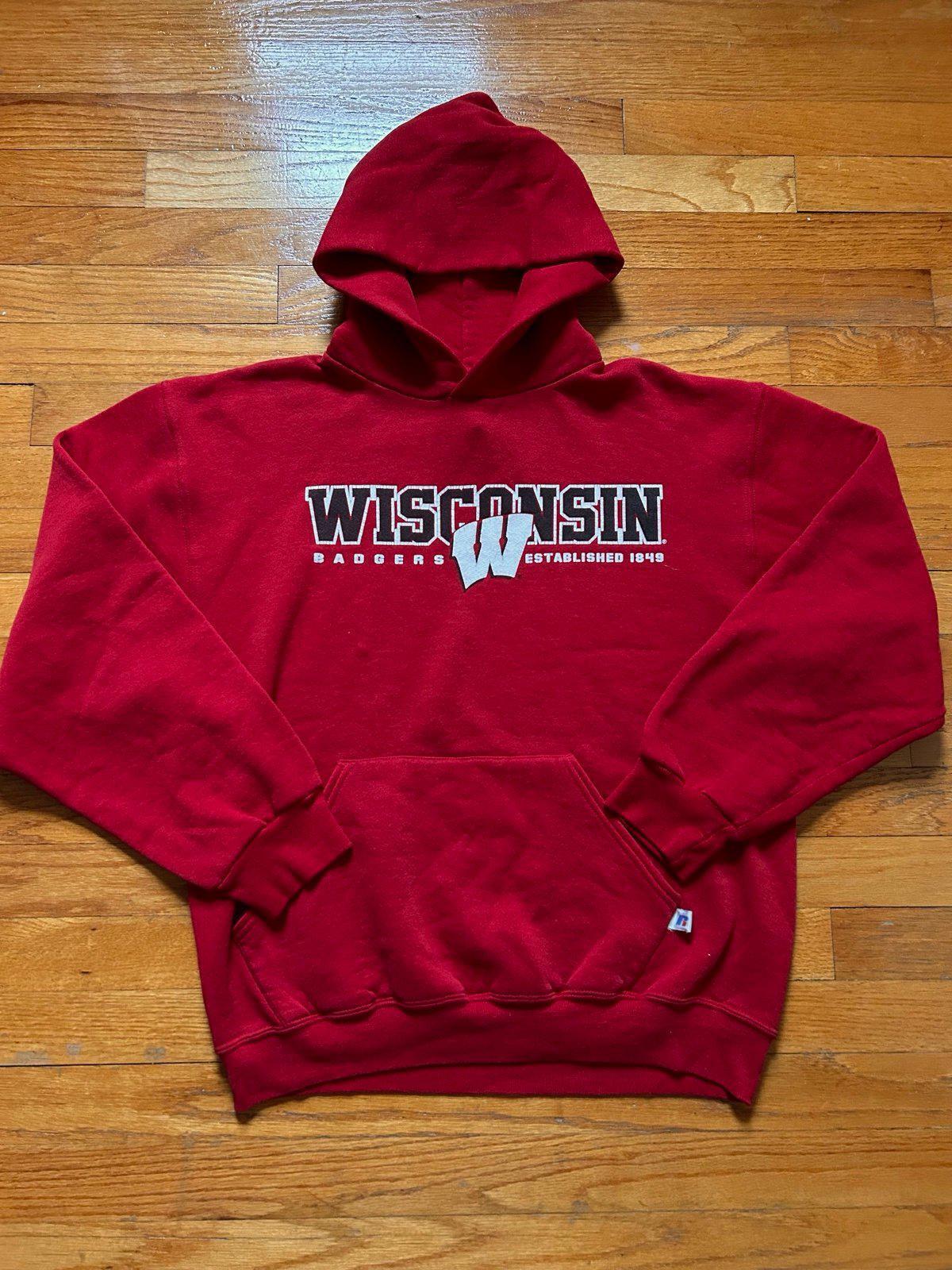 Vintage University of Wisconsin Badgers College NCAA Hoodie Sweater