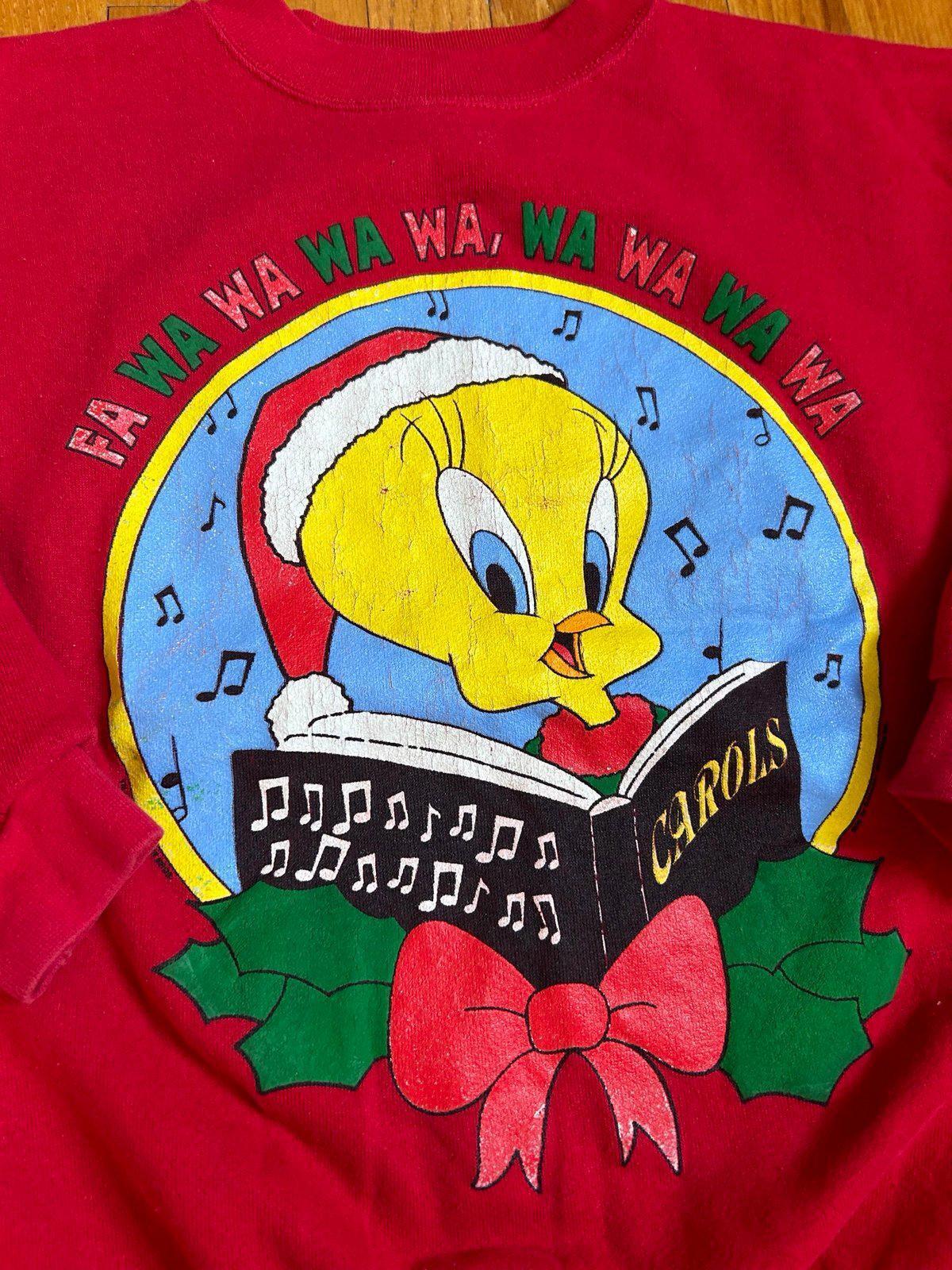 Vintage Looney Tunes Tweety Bird Christmas Crewneck