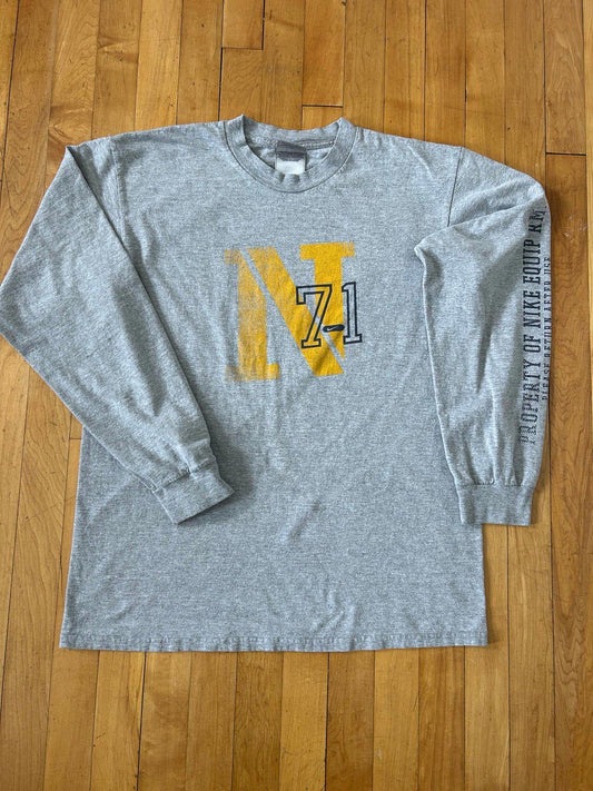 Vintage Y2K Nike Long Sleeve T-Shirt