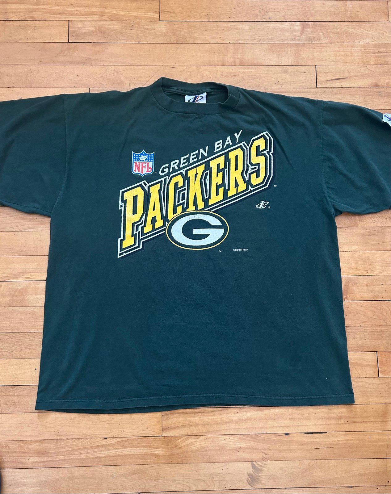 Vintage NFL Green Bay Packer T-Shirt