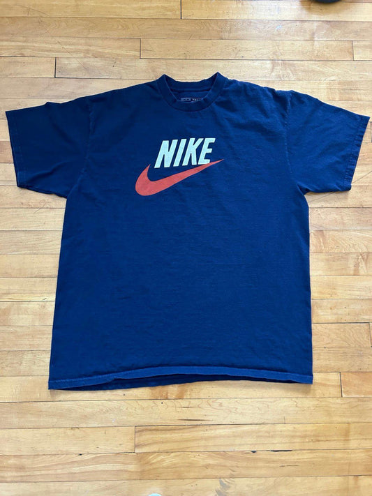 Vintage Y2K Nike T-Shirt