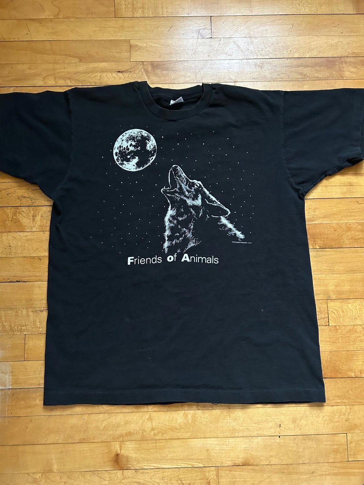 Vintage Nature Wolf T-Shirt