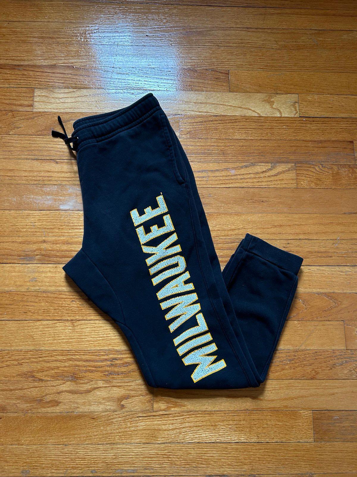 Vintage Black Nike Milwaukee Pants Joggers