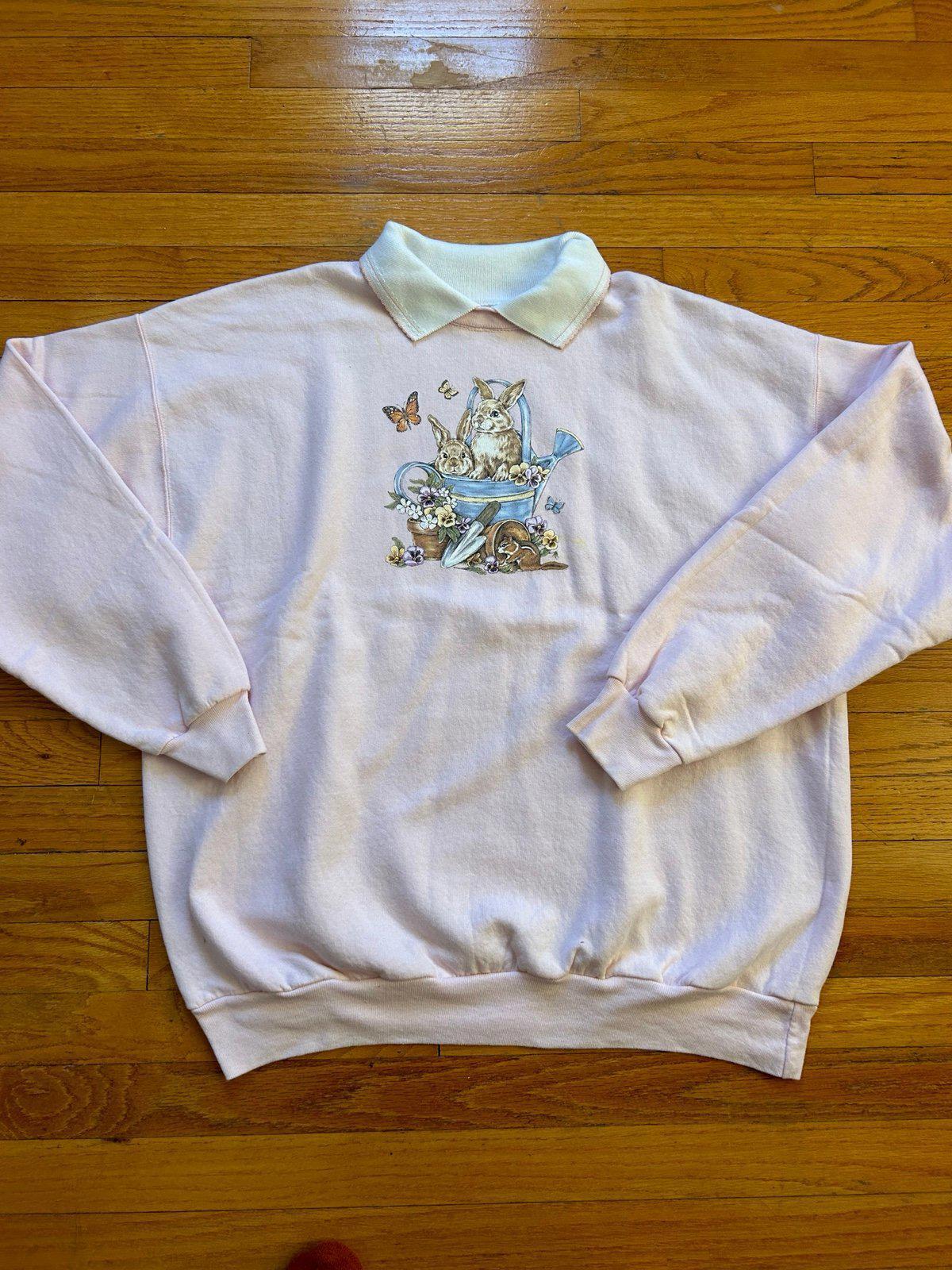 Vintage Nature Easter Bunny Crewneck