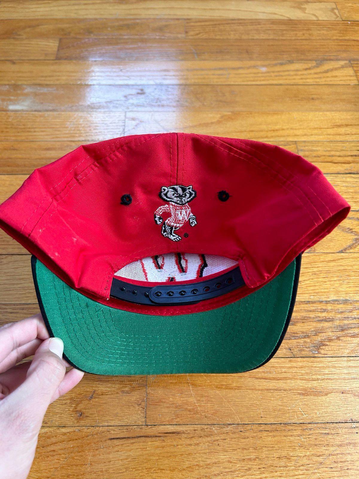 Vintage 90s Wisconsin Badgers Hat