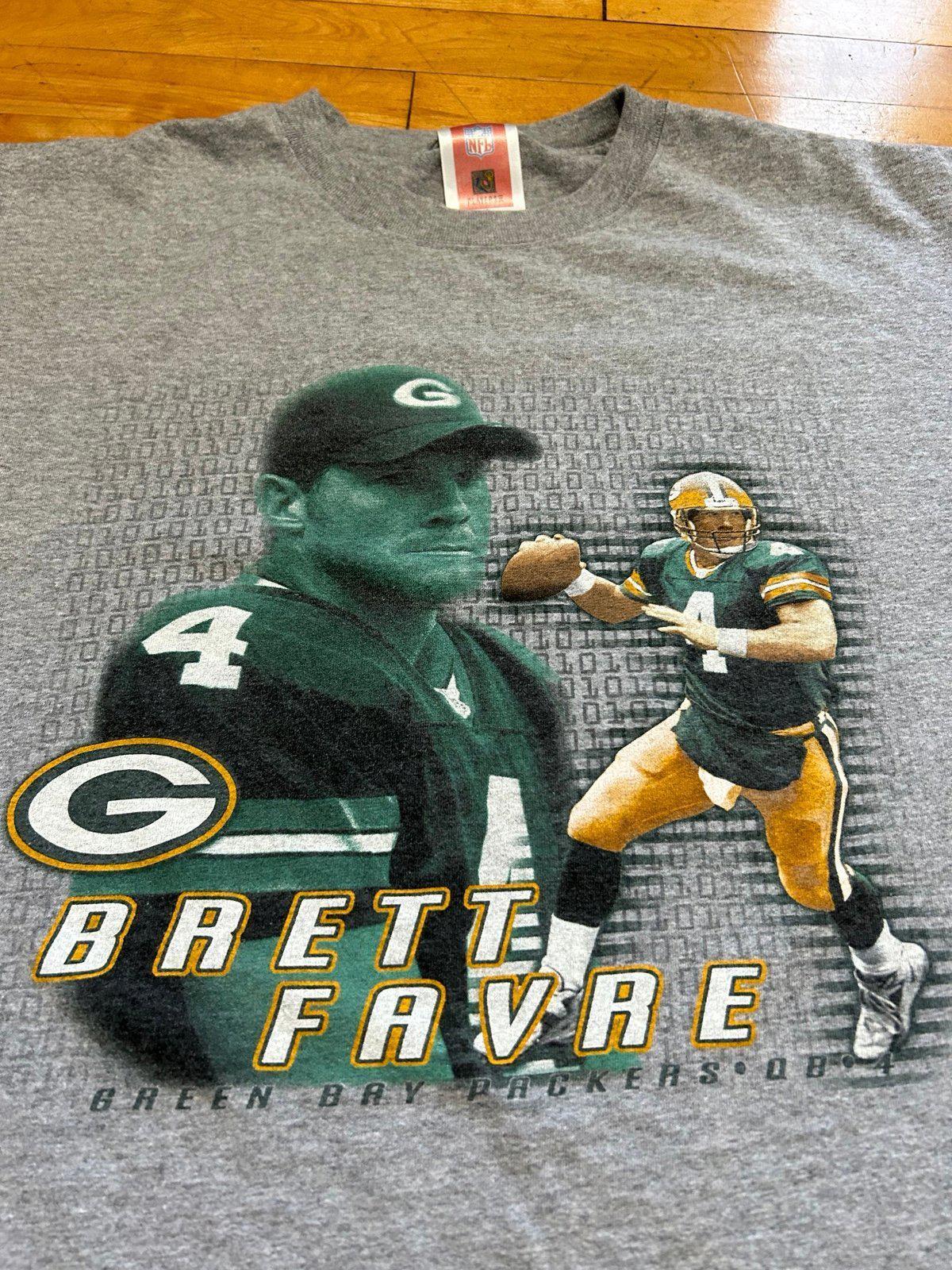 Vintage NFL Brett Farve Green Bay Packers T-Shirt