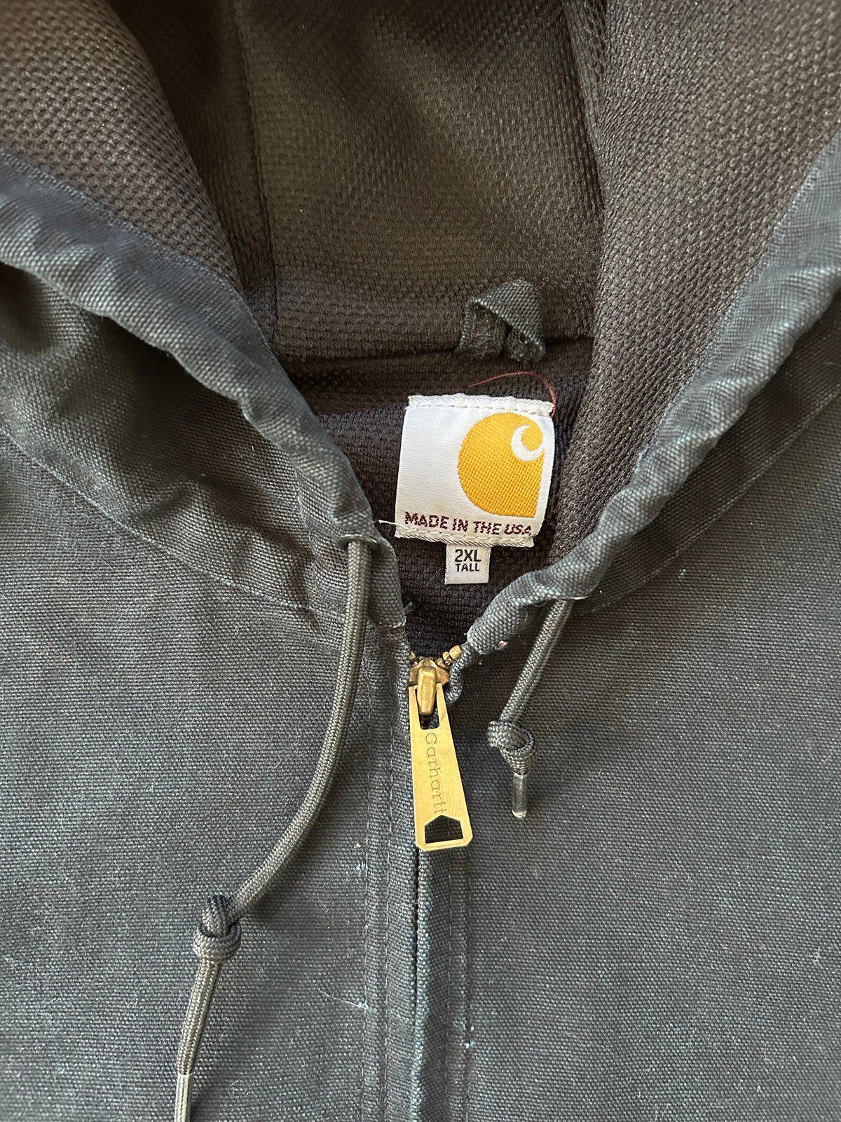 Black Carhartt Work Jacket